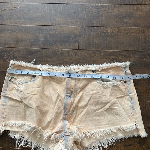 Free People We the Free Beginners Luck low rise slouch shorts - Picture 7 of 11